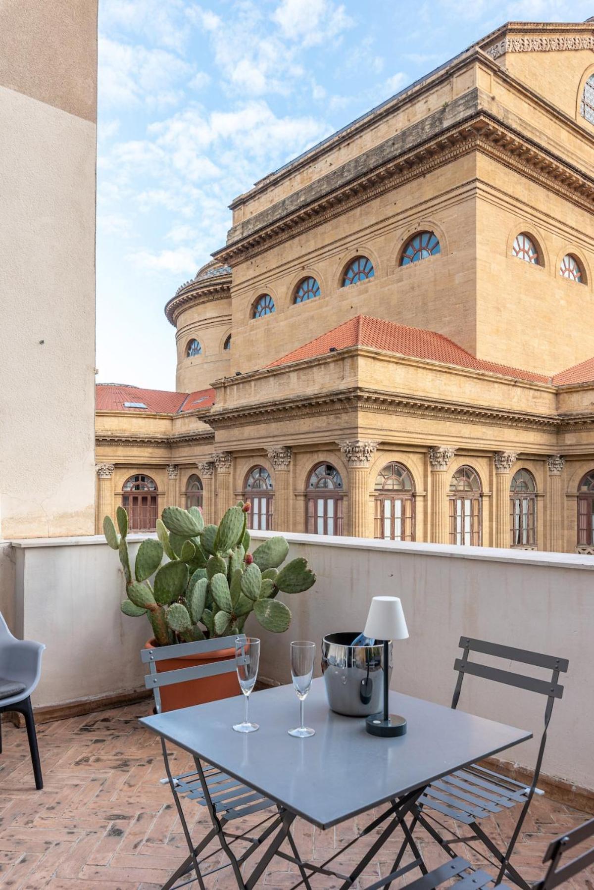 La Terrazza Sul Massimo Lejlighed Palermo Eksteriør billede